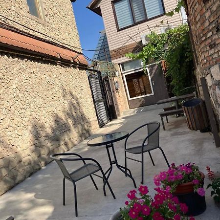 New Home 키시나우 외부 사진